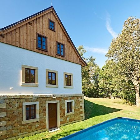 Na Jeleni Stezce Villa Chribska Ngoại thất bức ảnh