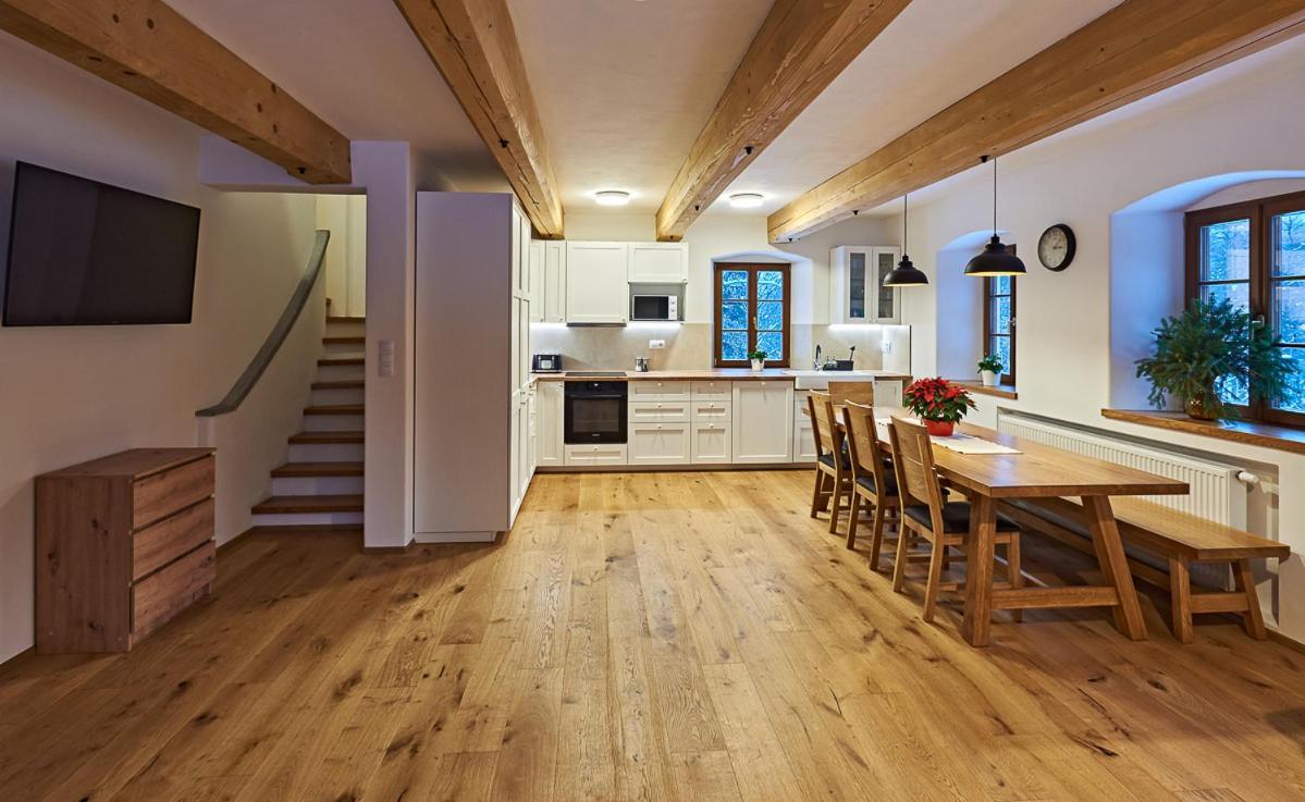 Na Jeleni Stezce Villa Chribska Ngoại thất bức ảnh