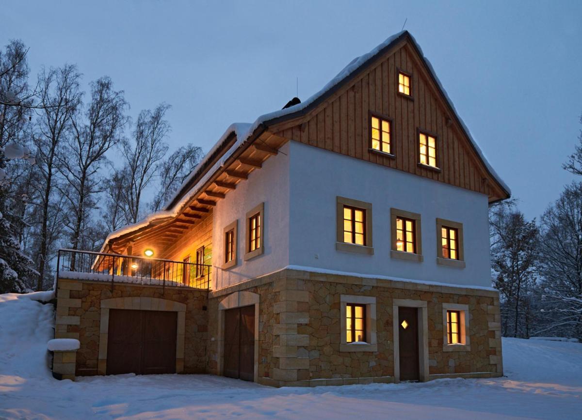 Na Jeleni Stezce Villa Chribska Ngoại thất bức ảnh