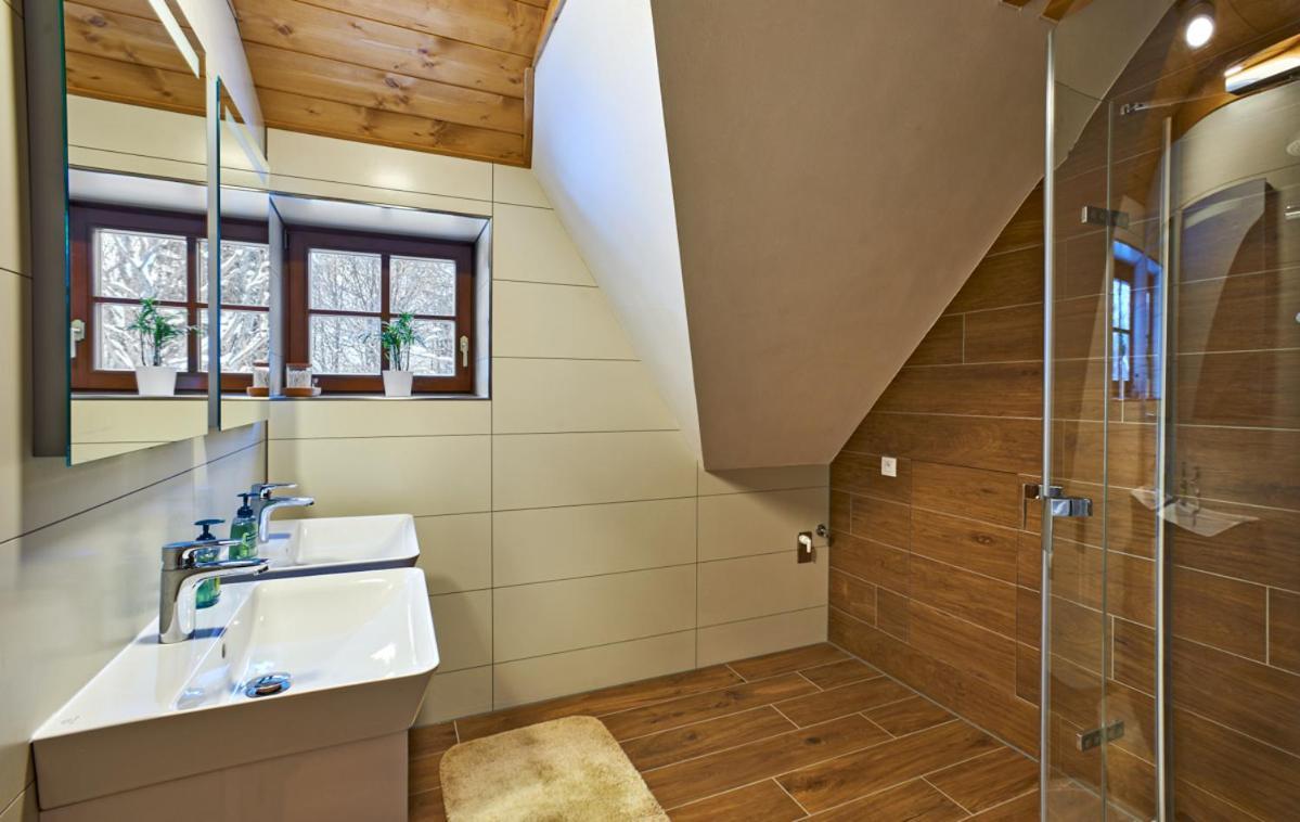 Na Jeleni Stezce Villa Chribska Ngoại thất bức ảnh